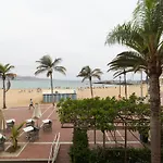 Beachfront In Palmas Near Canteras *