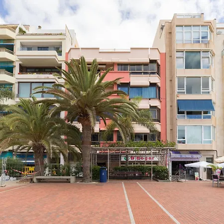 Beachfront In Palmas Near Canteras Holiday home *