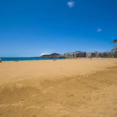 Beachfront In Palmas Near Canteras